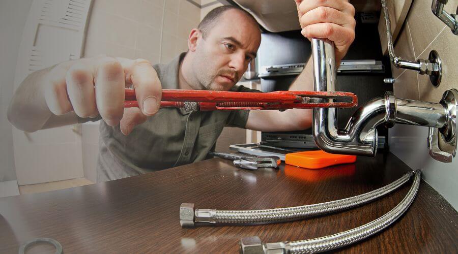Local annual plumbing maintenance in Evansville, AR